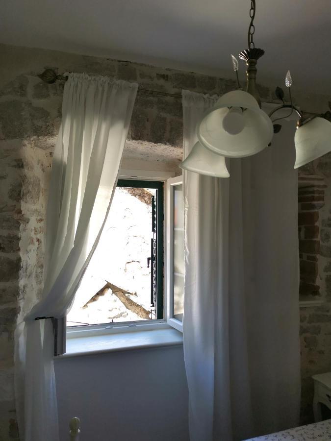 L&L Rooms Royal Šibenik Kültér fotó