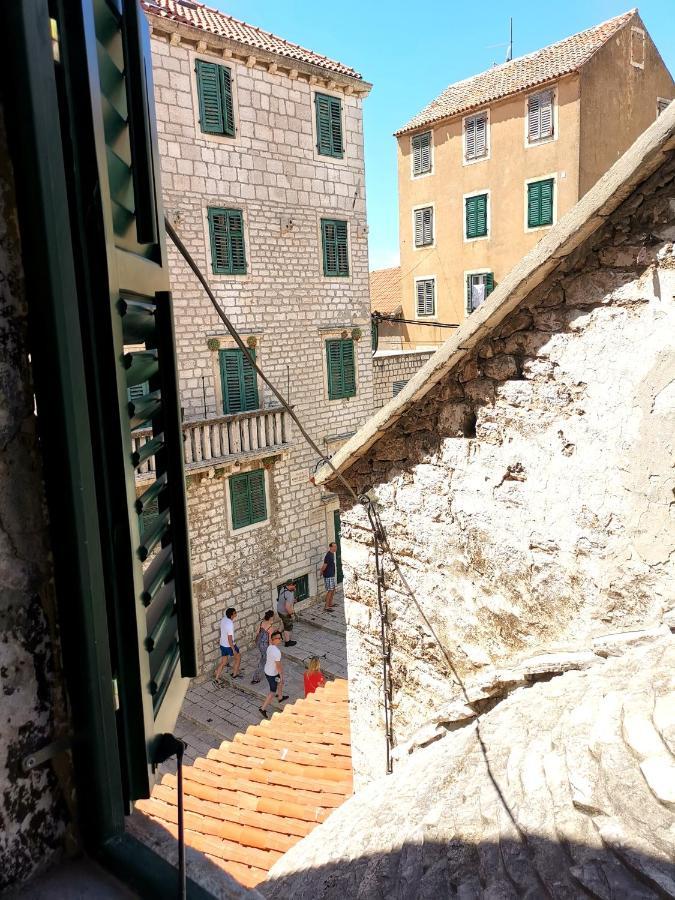 L&L Rooms Royal Šibenik Kültér fotó