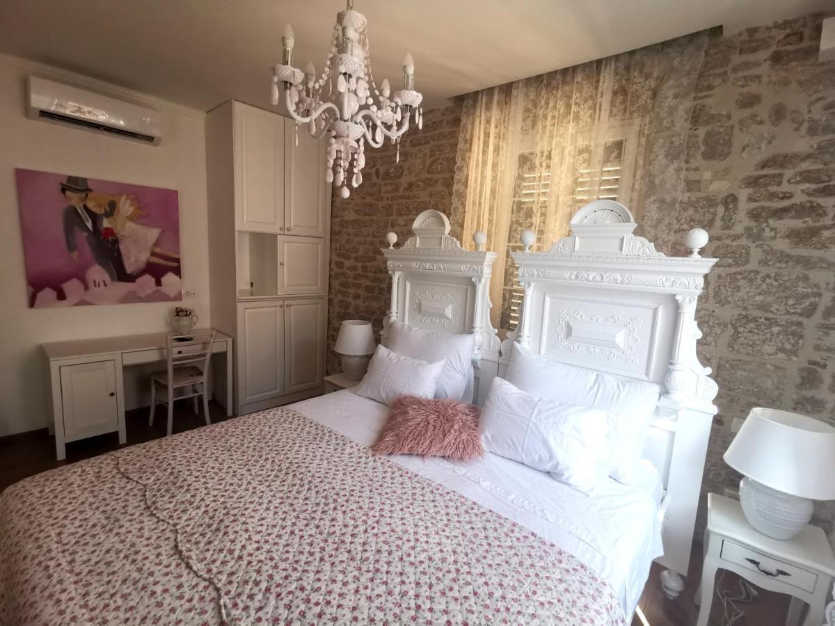L&L Rooms Royal Šibenik Kültér fotó