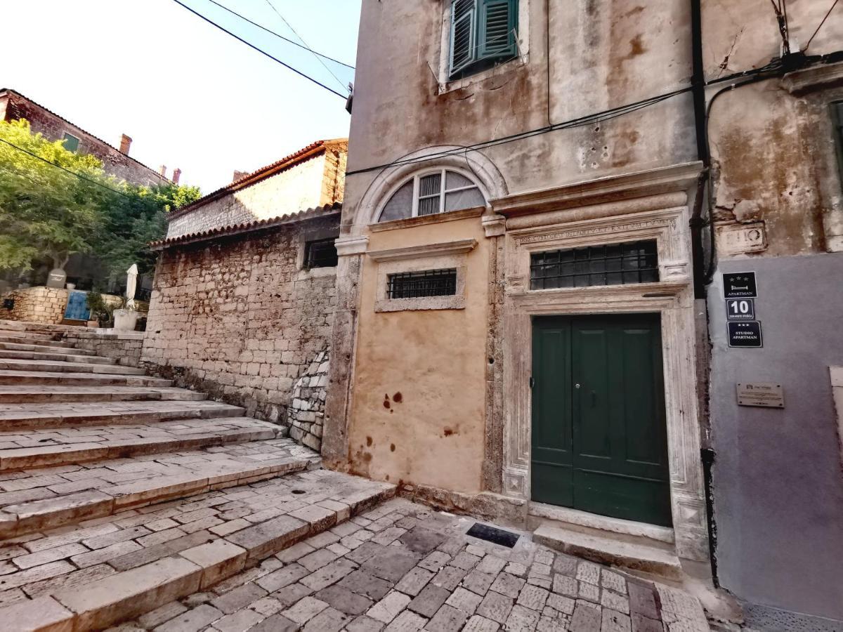 L&L Rooms Royal Šibenik Kültér fotó